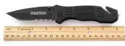 Smith & Wesson Extreme Ops Tanto Pocket Knife With Partially Serrated Blade SWFR2S -Ball Shop 301880 1800x1800